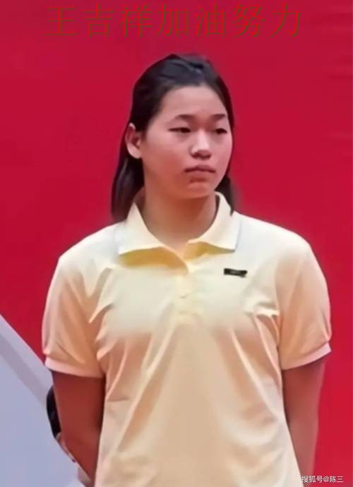 全红婵最新动态引发关注 球迷对表现评价两极分化 全红婵最新动态引发关注 球迷对表现评价两极分化